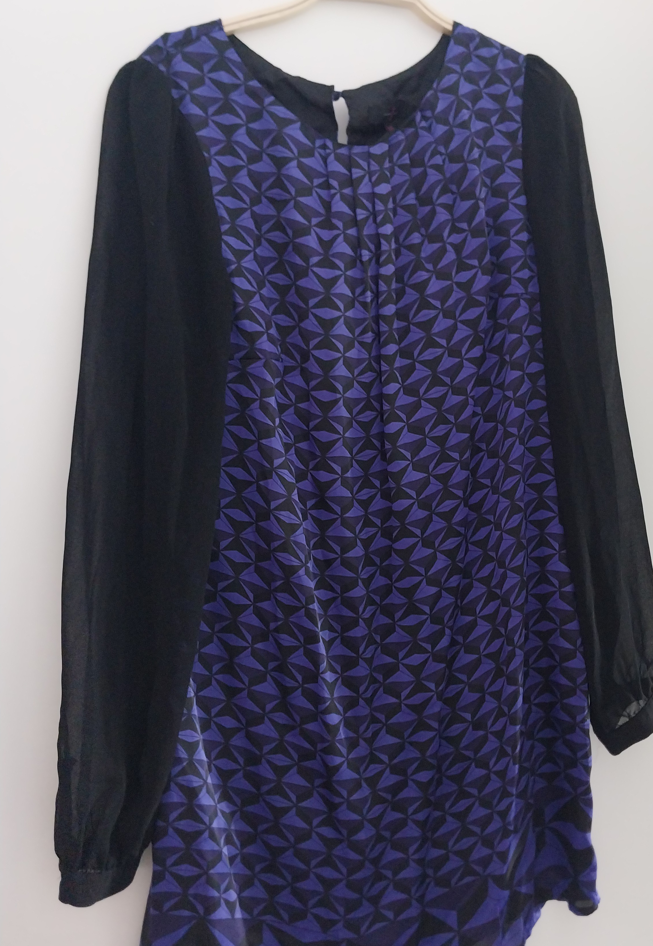 Robe noire /mauve