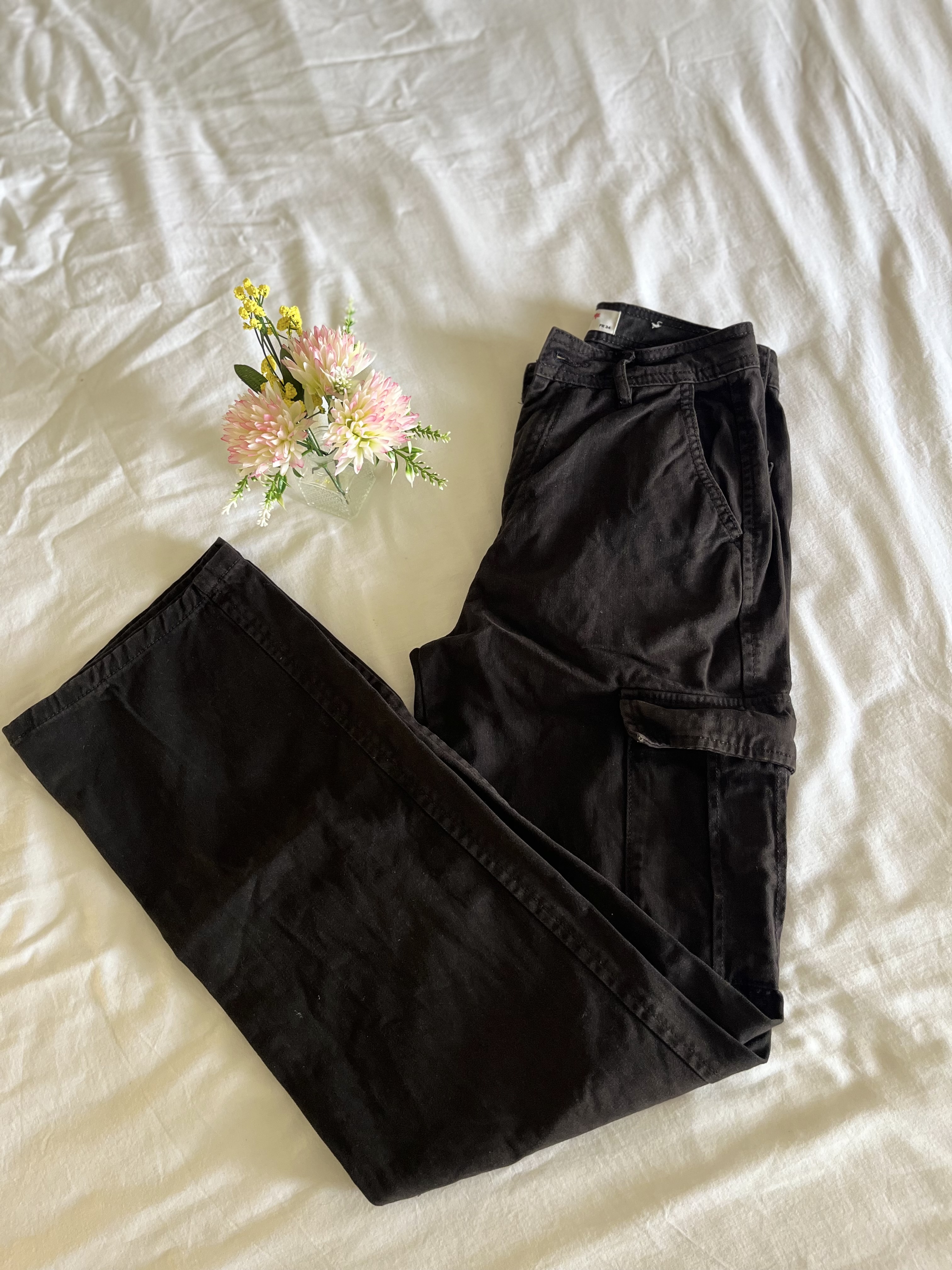 Pantalon cargo noir – T34