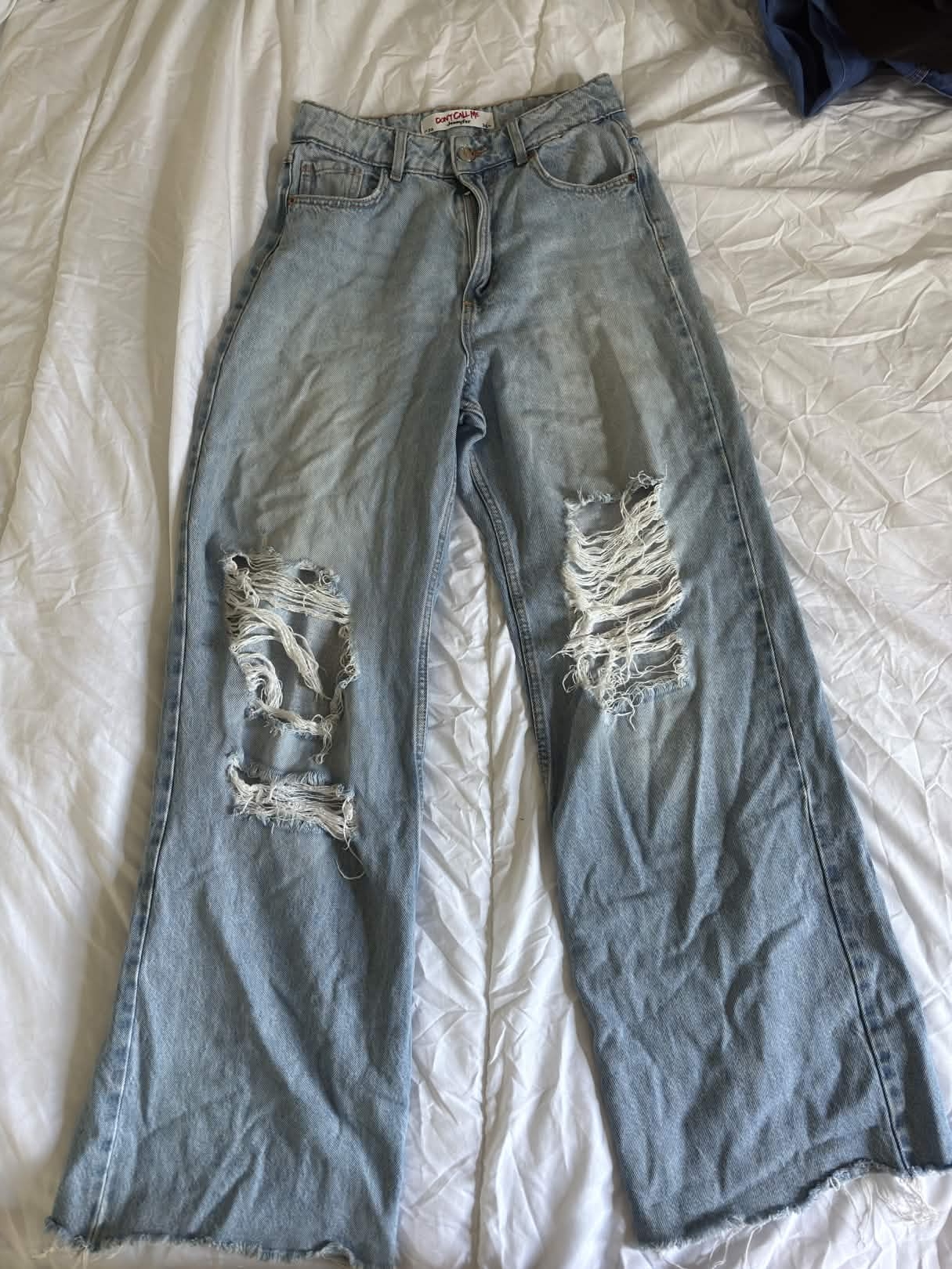 Jean Wide leg destroy (déchirures)