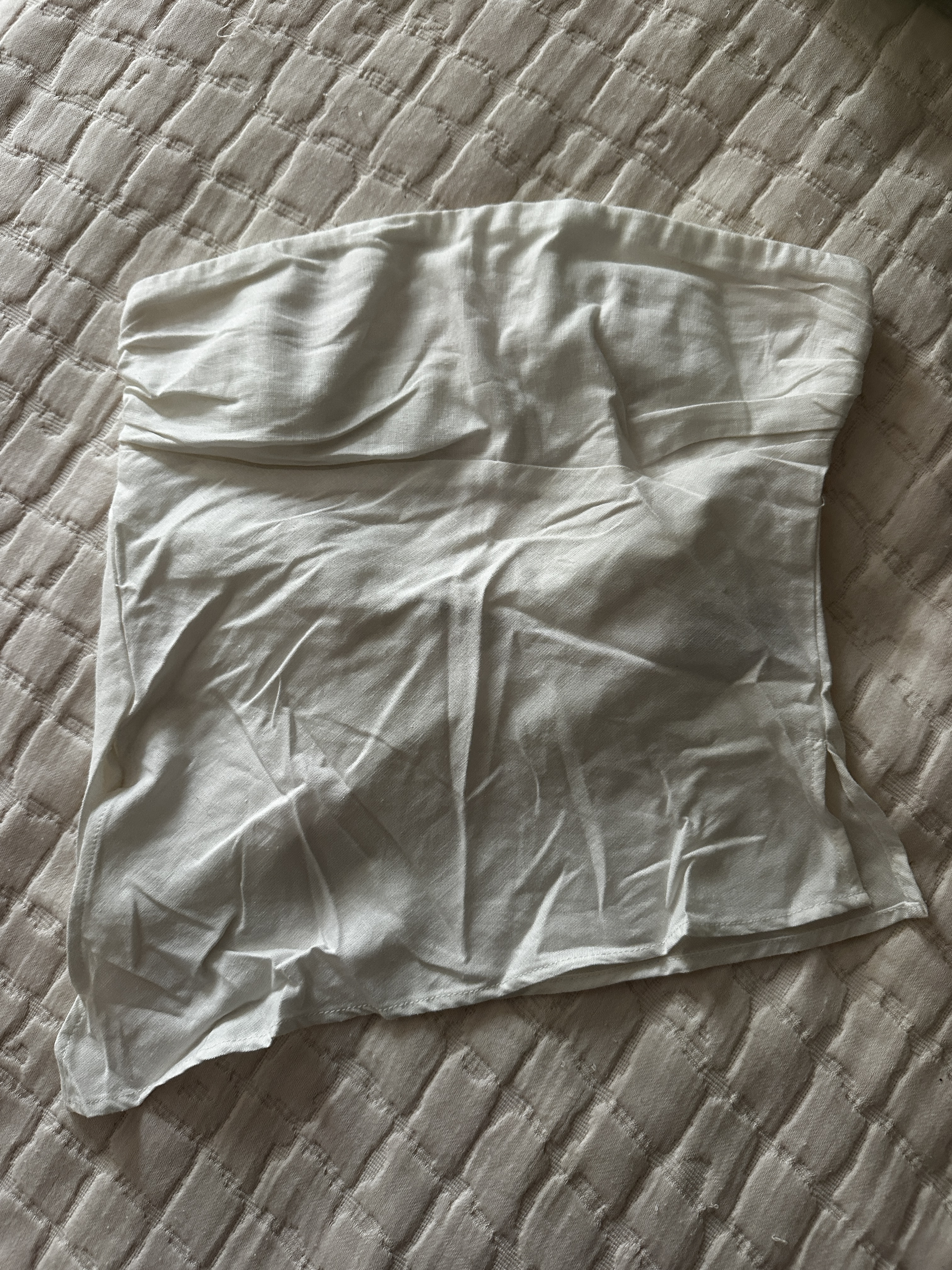 T shirt bustier asymétrique Bershka