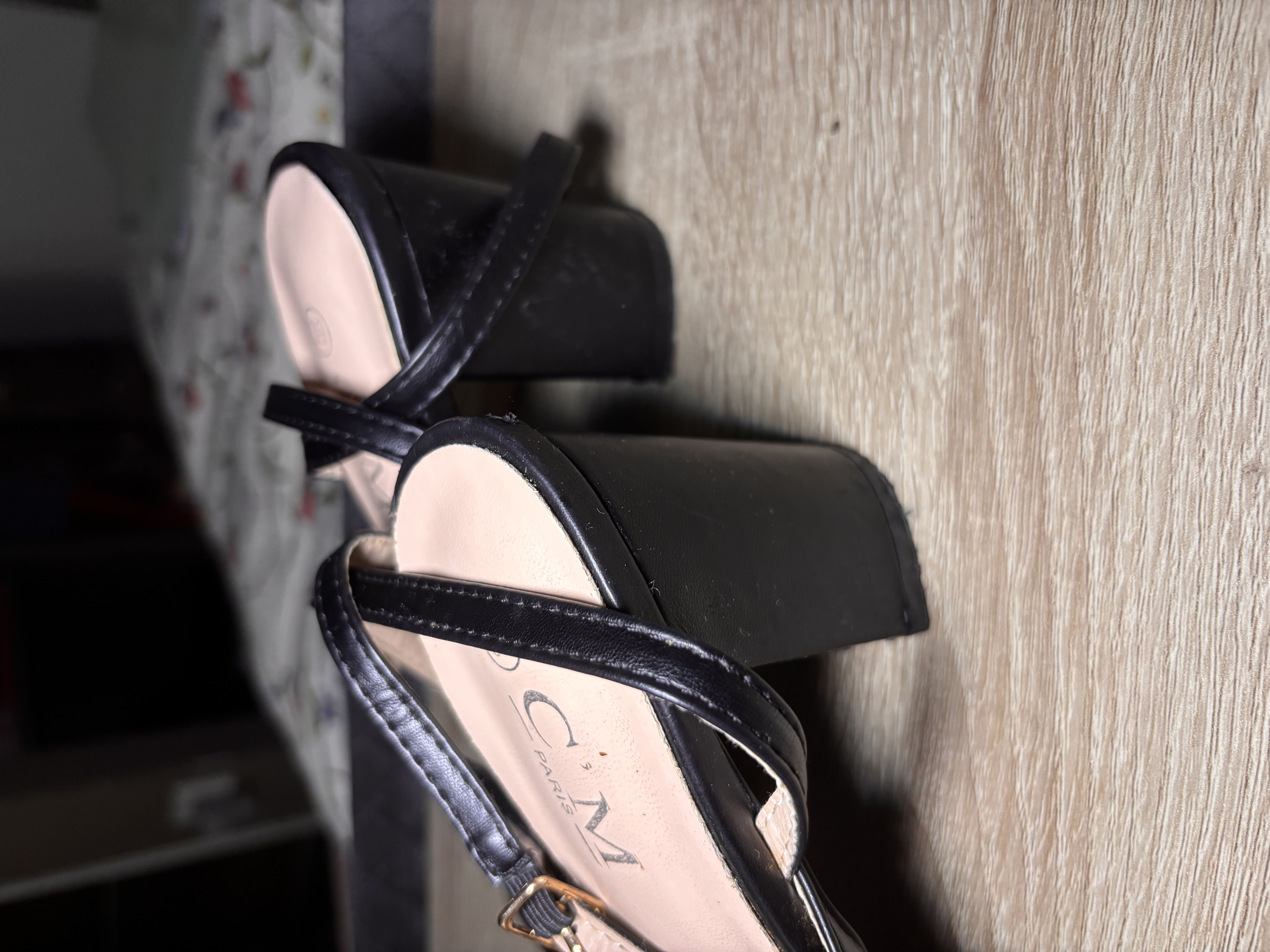 TALONS NOIR T39