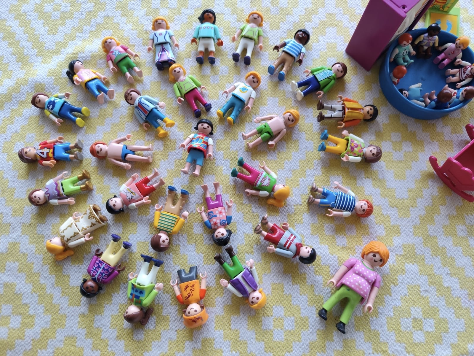 Lot playmobils enfants