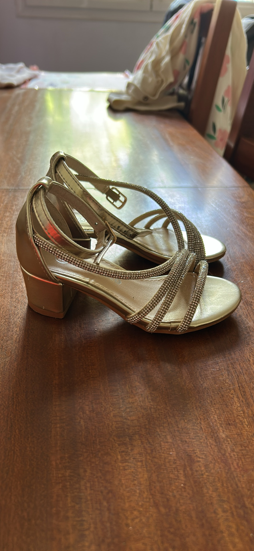 Chaussure talons fille 25