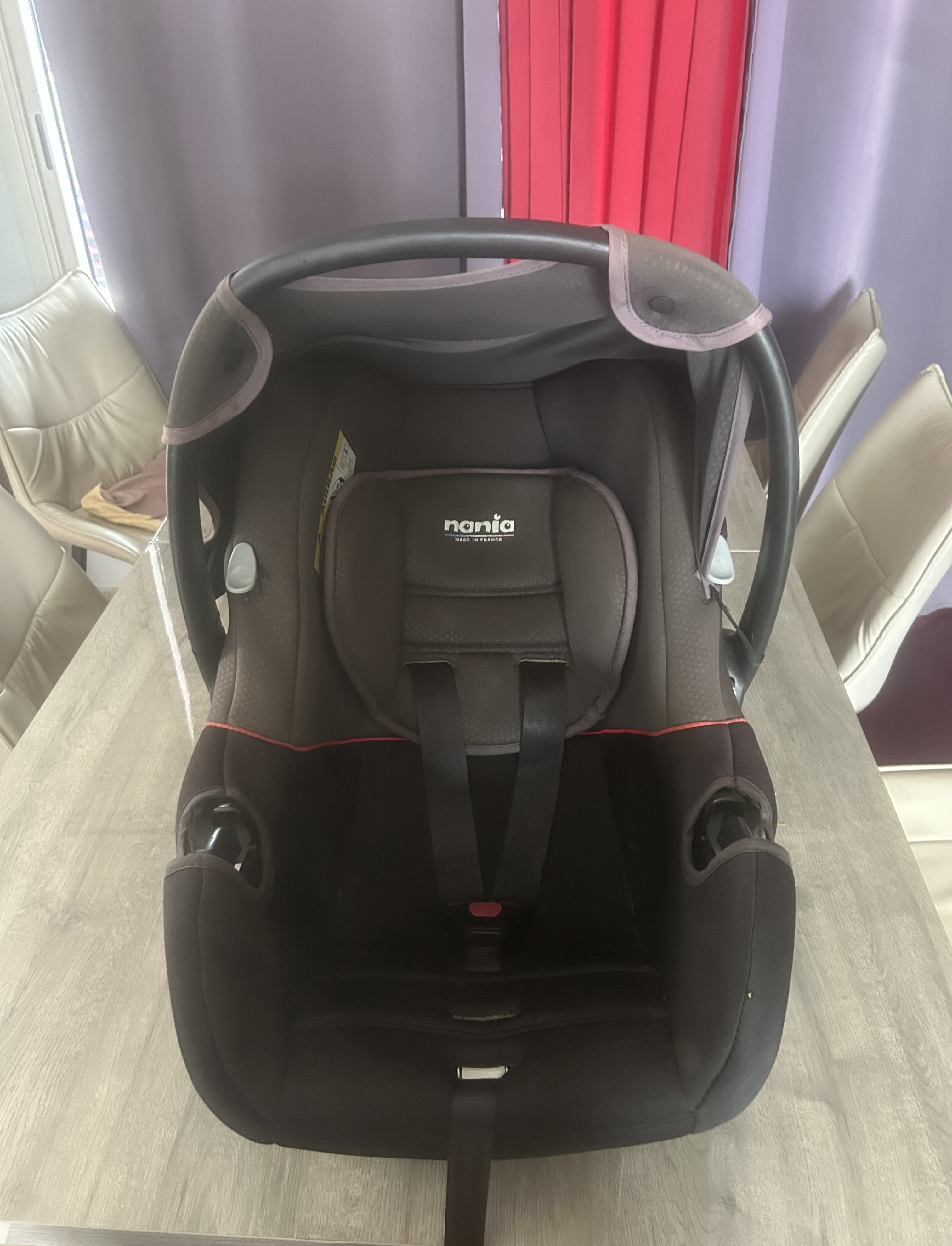 Siège auto bébé