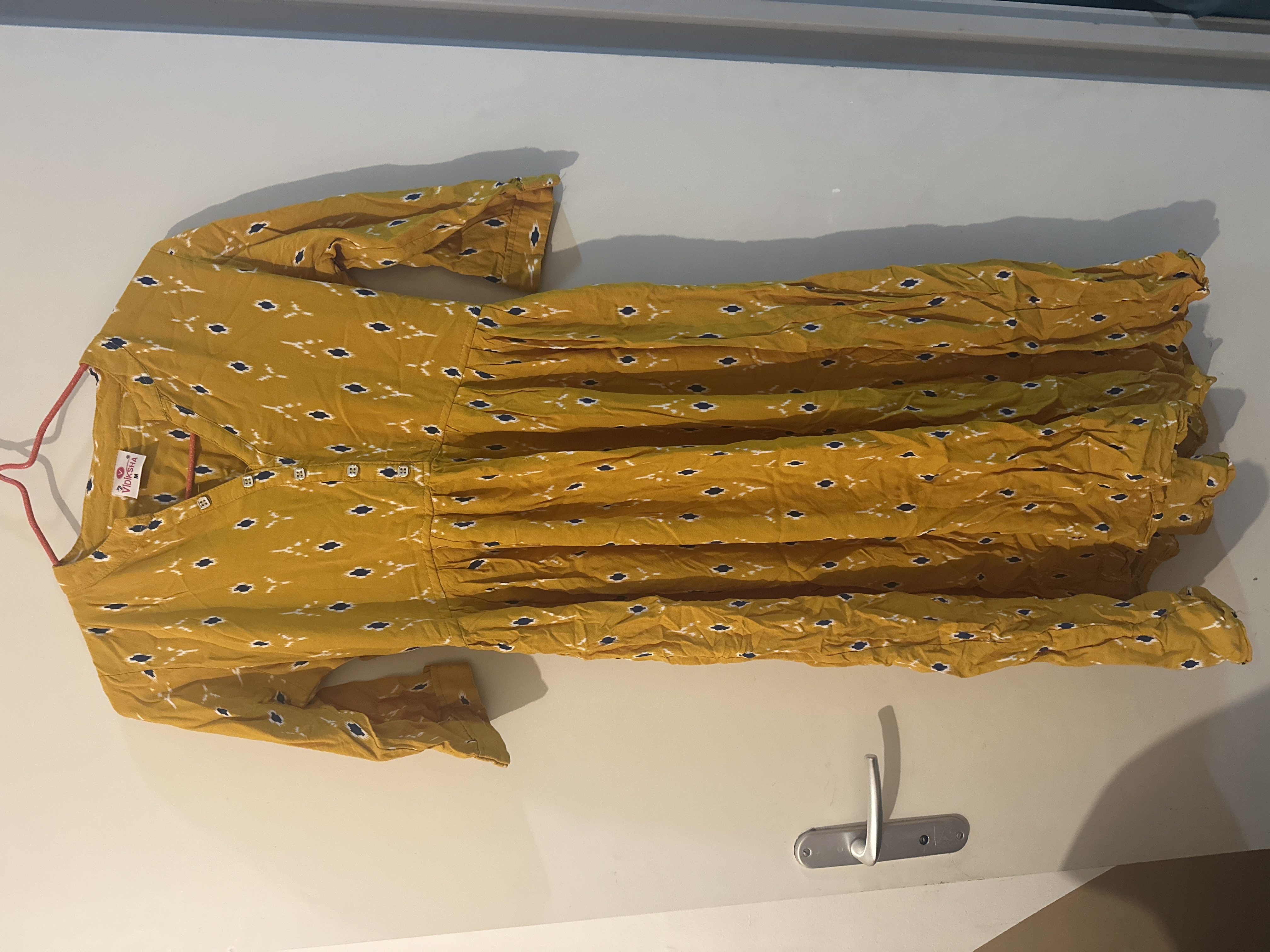 Robe moutarde