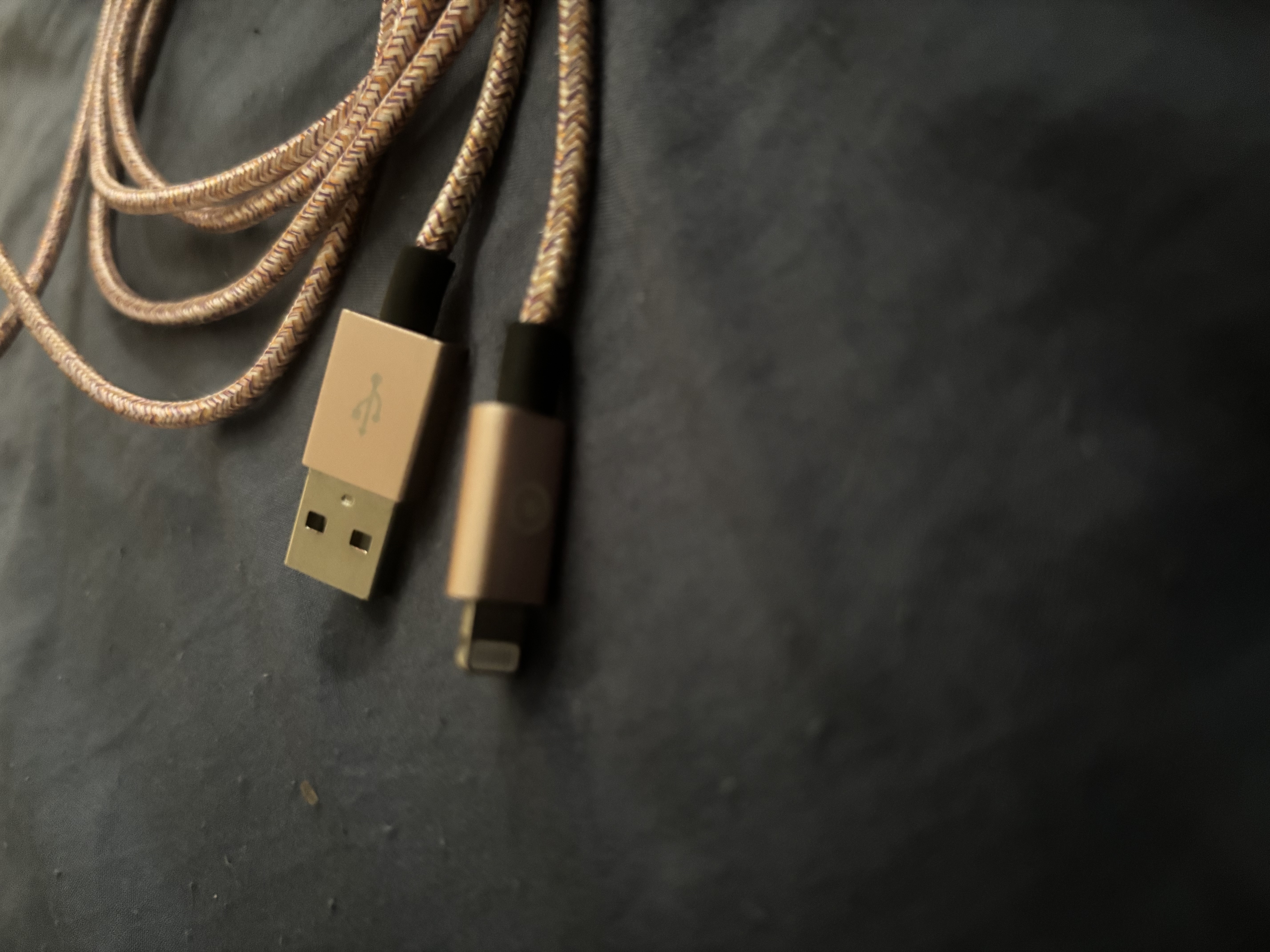 Câble USB IPhone 8