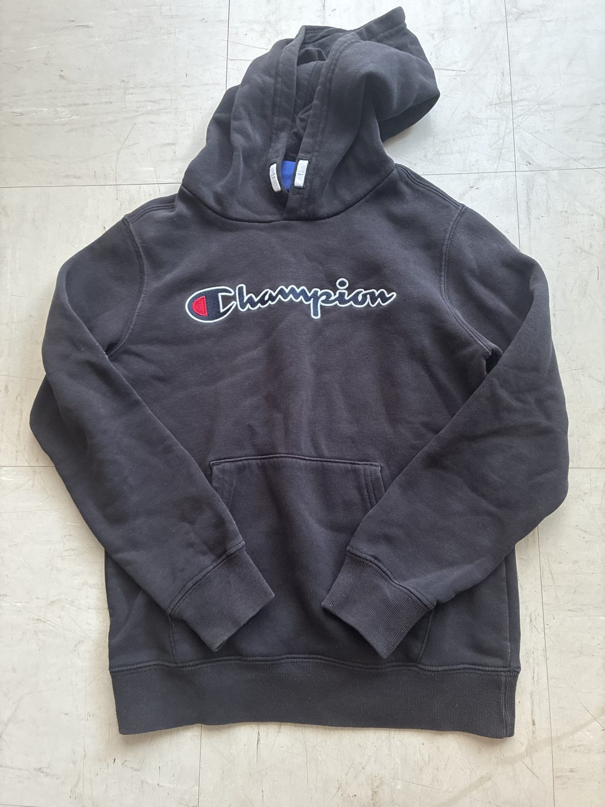 Sweat Champion noir 9/10 ans