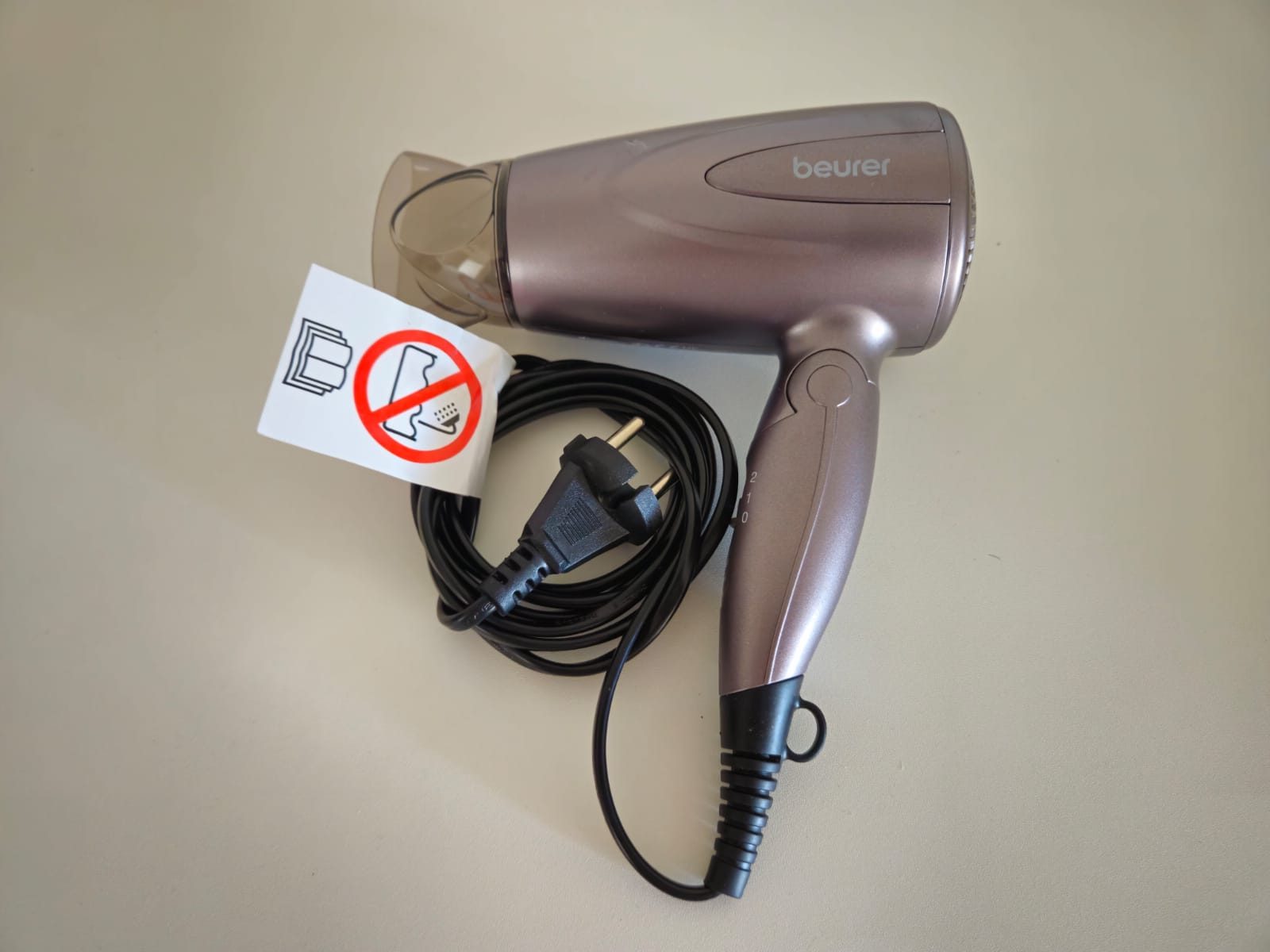 SÈCHE CHEVEUX PLIABLE BEURER