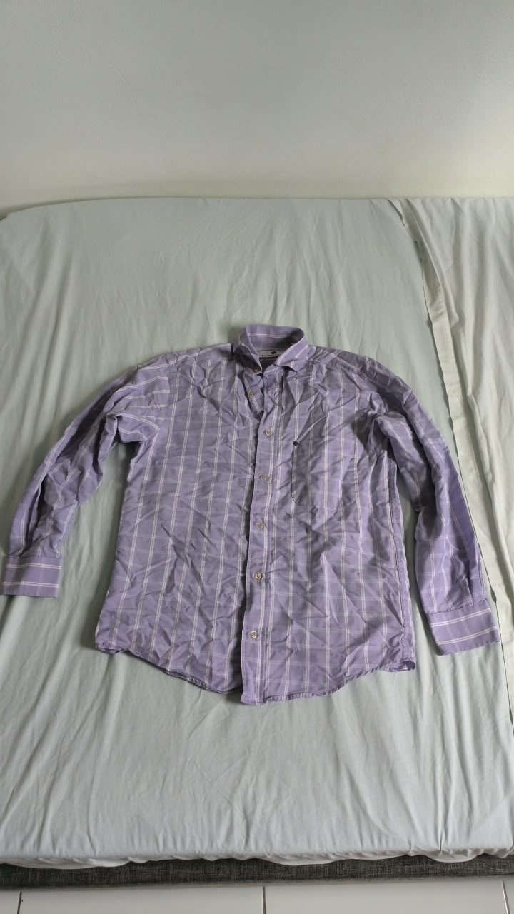 Chemise violette à carreaux, manches longues — L