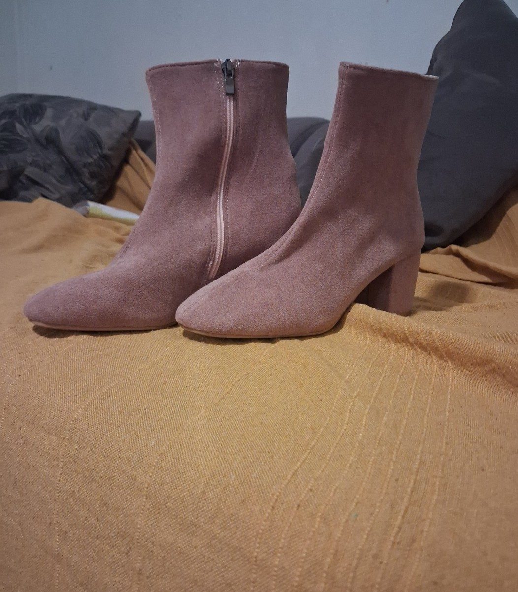 Botes rose taille 36