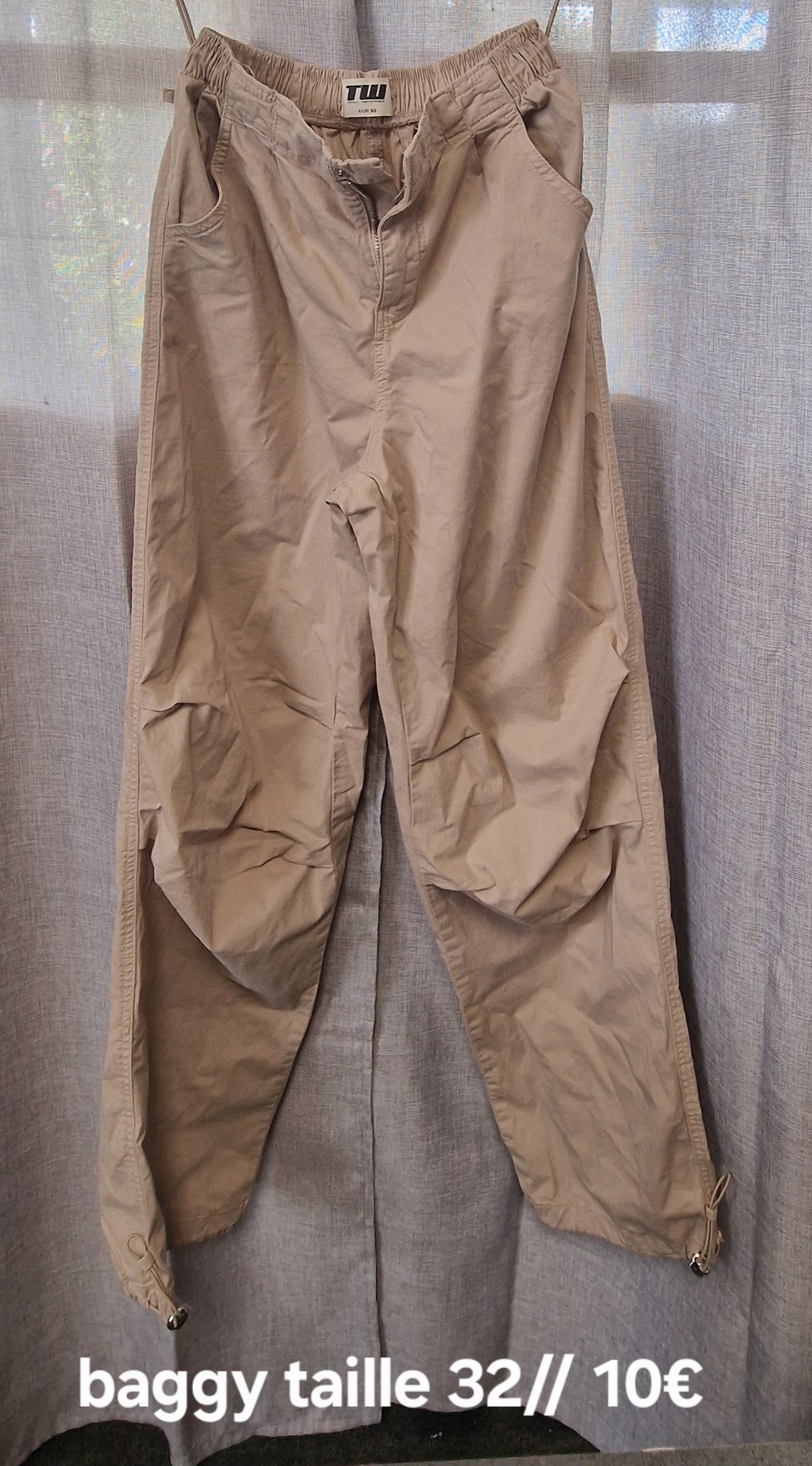 Vend pantalon baggy